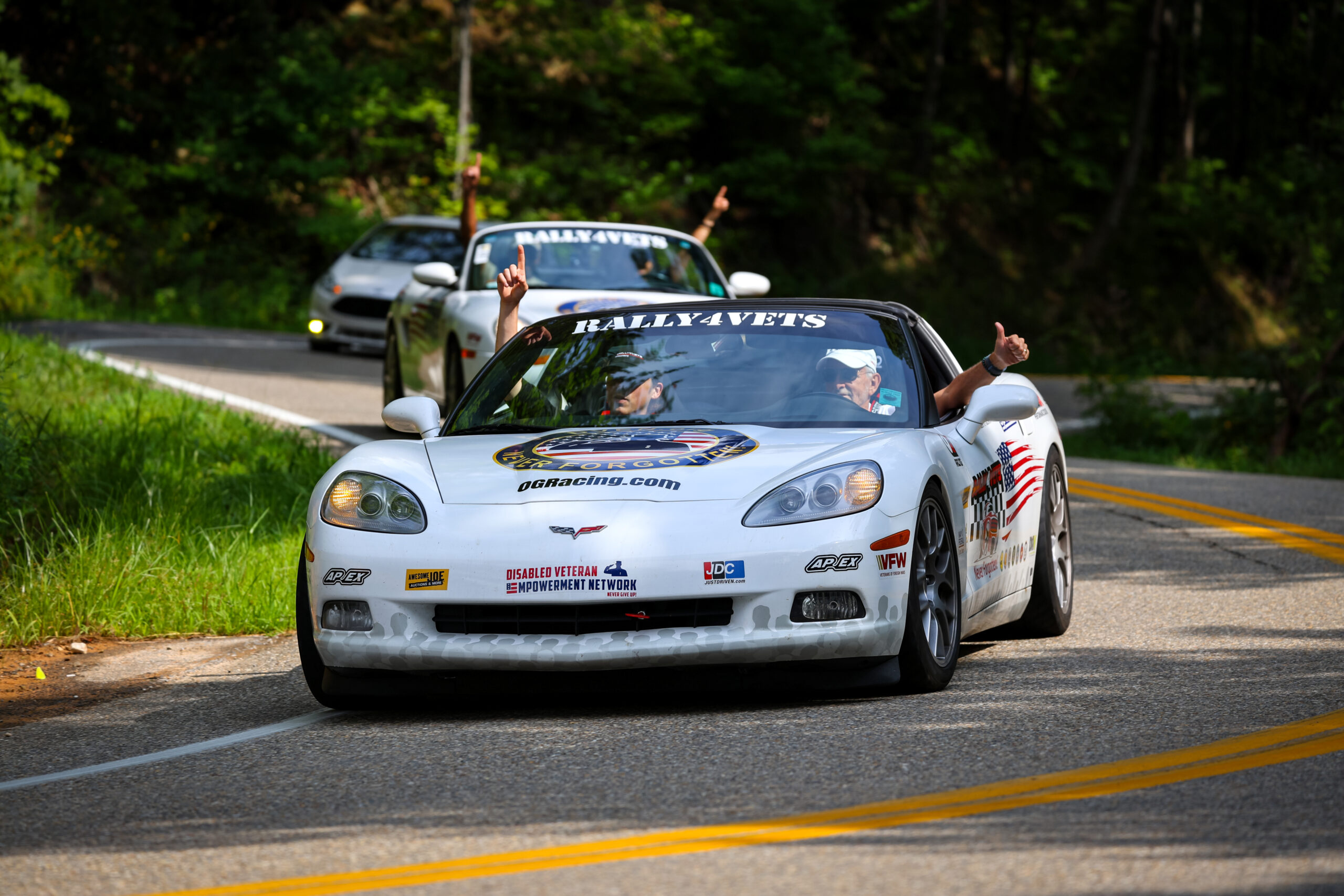 The Rally4Vets Corvette and Porsche Boxster on the Tail of the Dragon